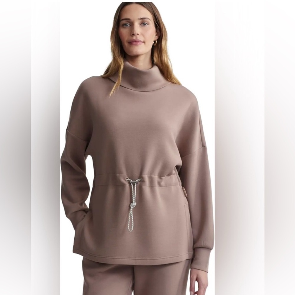 Varley Freya sweatshirt size small